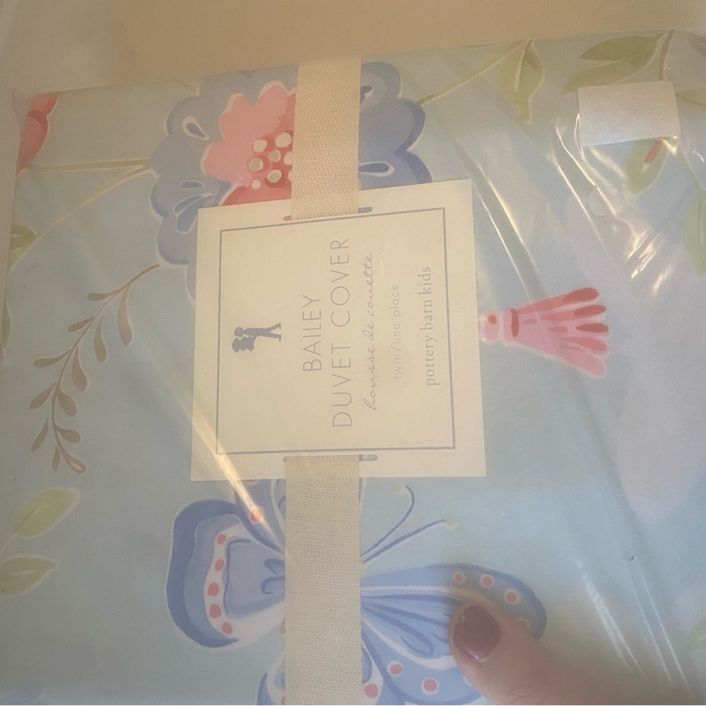 Pottery Barn Kids Bailey Duvet Cover - Blue and Pink Floral
